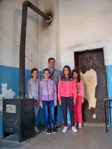 Rénovation des écoles serbes
