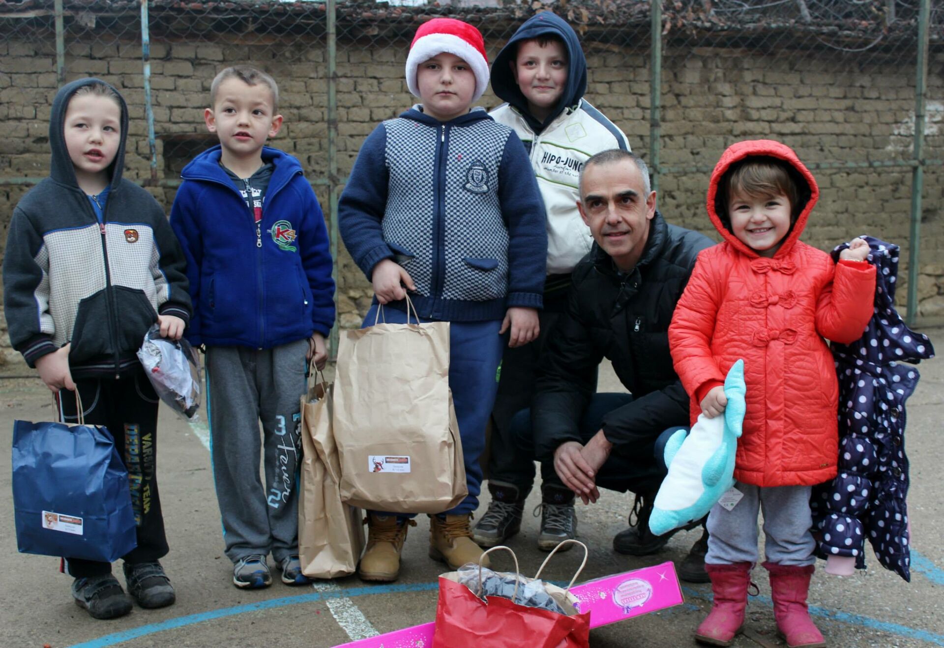 J-8 avant le convoi de Noël 2023 ! Nous avons besoin de votre aide