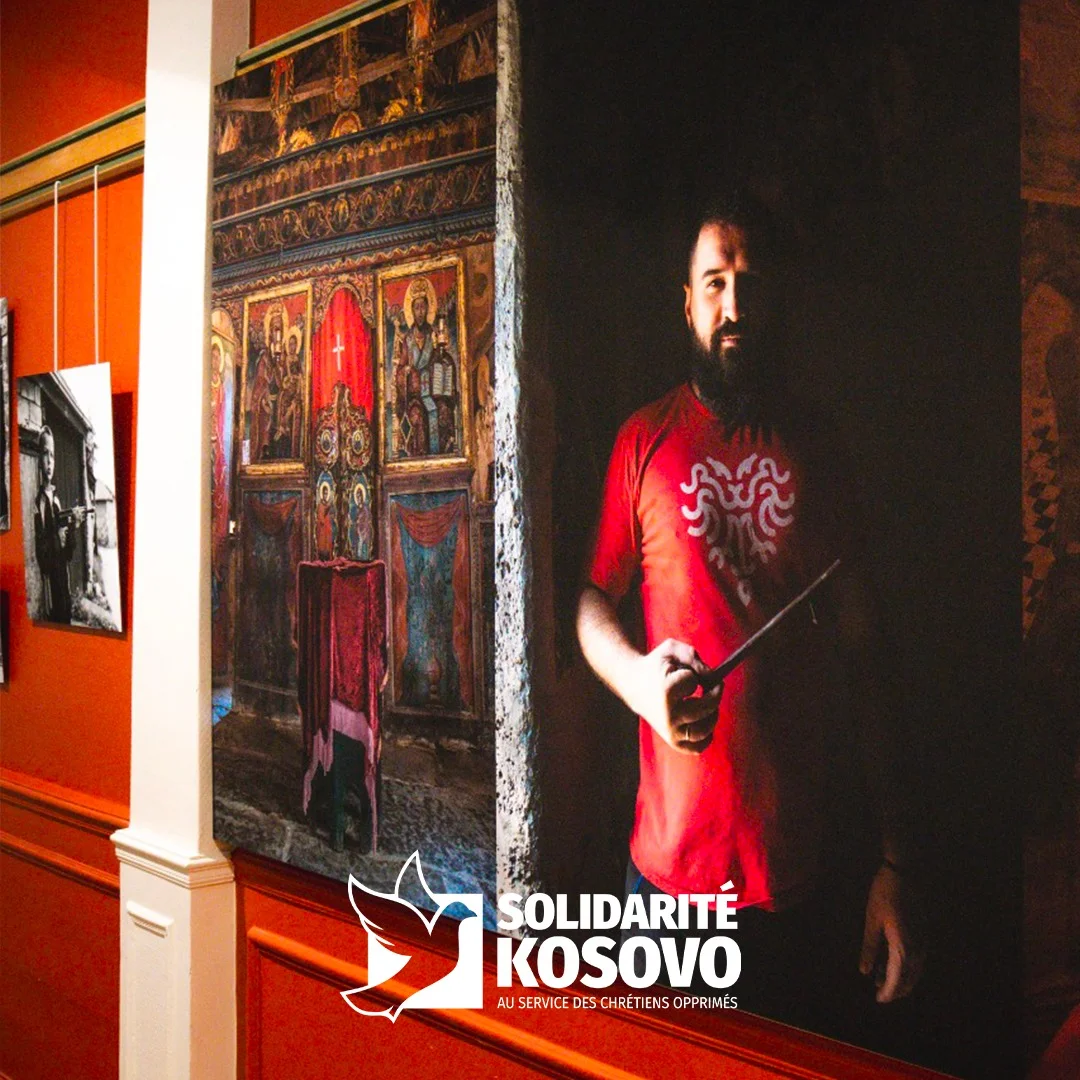 UNE EXPOSITION DE  PHOTOS SUR LE KOSOVO