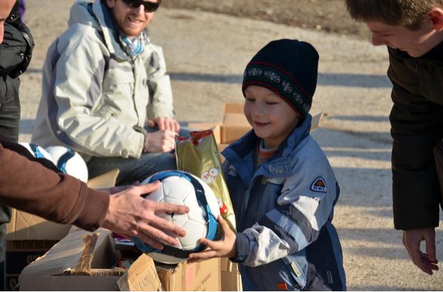 Solidarité-Kosovo achève avec succès sa mission de Nöel