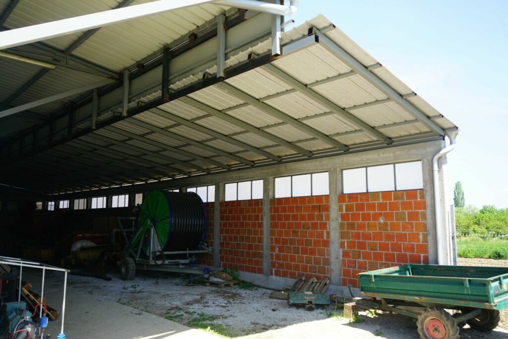 Construction d'un hangar agricole - Solidarité Kosovo