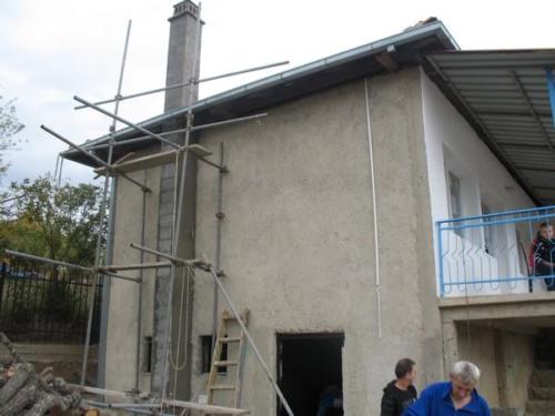 Rénovation de l'école de Straza