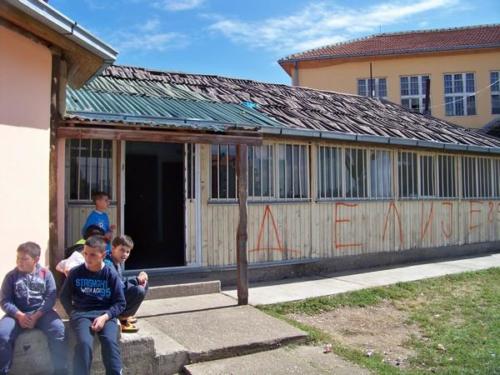 Rénovation d’écoles au Kosovo-Métochie