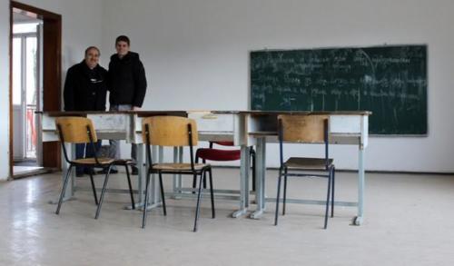 Rénovation d’écoles au Kosovo-Métochie