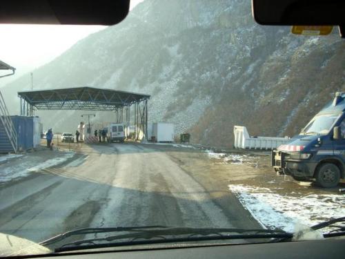 20090127 controle douane kosovo2